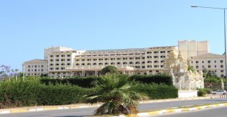 İflas Eden Dünyaca Ünlü Otel İçin Titanic Devrede