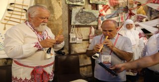 Yüzlerce El Yapımı Bebek Bu Festivalde