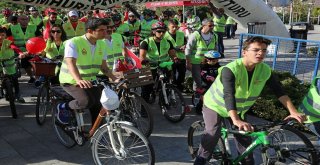 Ataşehirde Pedallar Cumhuriyet İçin Çevrildi