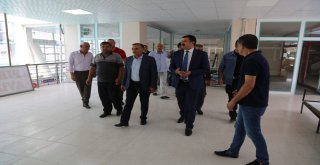 Eyyübiye Belediyesi Yanan İş Merkezinin Tadilatını Yaptı