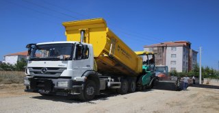 Karaman Belediyesi, Larende Mahallesinde Asfalt Çalışmalarını Tamamlıyor
