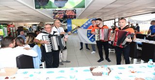 Zenitsa Halk Oyunları Ekibi Lapsekinin Kurtuluş Gününde Sahne Alacak