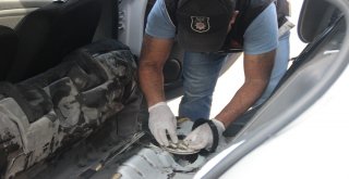 Kiralık Aracın Yakıt Deposundaki Turşu Kavanozlarından 5 Kilo 500 Gram Eroin Çıktı