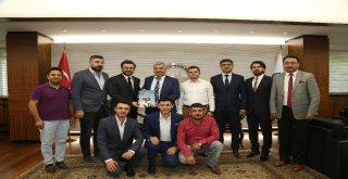 Başkan Çelik: “Şehre Fayda Sağlayanların Yanındayız”
