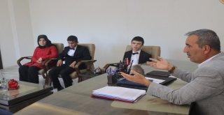 Milli Eğitim Müdürü Yağcıdan Engelsiz Yeteneklere Ödül