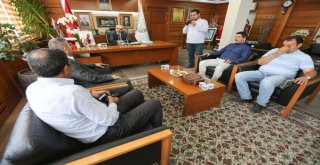 Gurbetçilerden Ay-Yıldız Camisine Bağış