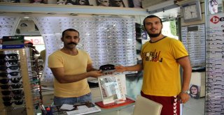 Alanyada 300 Dolar Bozdurana Güneş Gözlüğü Bedava