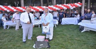 Gedizde En Güzel Tarhana Pişirme Yarışması