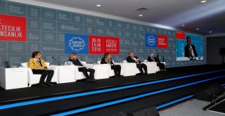 Yerel Yönetimlerin Göç Tutumu Masaya Yatırıldı