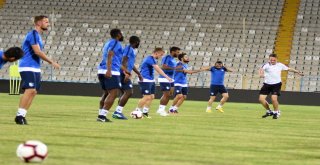 Bb Erzurumspor, Medipol Başakşehir Karşısında İlk Galibiyetini Almak İstiyor