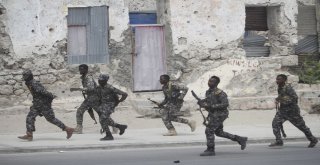 Somalideki Saldırıda En Az 10 Kişi Hayatını Kaybetti