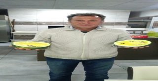 Sarı Karpuz Görenleri Şaşırtıyor