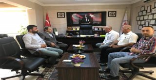 Mhpli Fendoğlu, Vatandaşların Sorunlarını Dinliyor