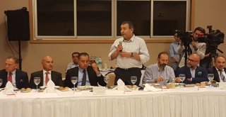 Bakan Ersoy, Kuşadalı Ve Didimli Turizmcilerle Bir Araya Geldi