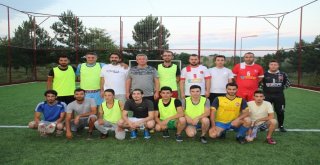 Yunuslara Halı Saha