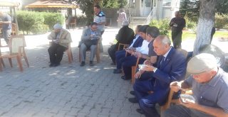 Delicede Vatandaşlara Aşure Dağıtıldı