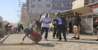 Cizrede Heyelan Riski Taşıyan Alanlara Belediye Ekipleri Müdahale Etti