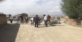 Çaldıranda Yol Yapım Çalışması