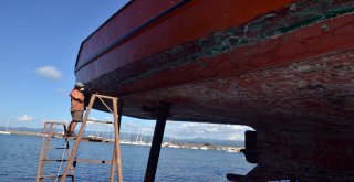 Balıkçı Tekneleri Yeni Sezona Hazırlanıyor