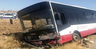 Erganide Trafik Kazası: 3 Yaralı