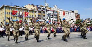 Komandoların Zeybek Oyunu, Zafer Bayramına Damga Vurdu