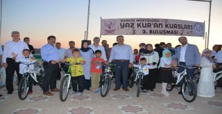 Yaz Kuran Kurslarında Mezuniyet Coşkusu