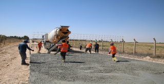 Ceylanpınarda Beton Yol Çalışmaları Devam Ediyor