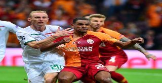 Uefa Şampiyonlar Ligi: Galatasaray: 3 - Lokomotiv Moskova: 0 (Maç Sonucu)
