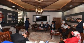 Sarıeroğlundan Muş Belediyesine Ziyaret