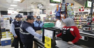 Küçükçekmece Zabıtasından Sıkı Gramaj Ve Etiket Denetimi