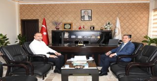 Vali Kalkancıdan Müftü Ve Komutana Hayırlı Olsun Ziyareti