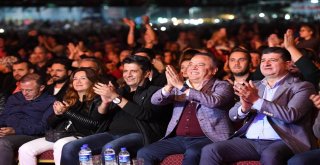 1800 Metre Rakımlı Feslikan Yaylasında Sümer Ezgü Ve Funda Arar Konseri