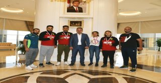 Milli Gururlarımızın Rotası Dünya Şampiyonluğu