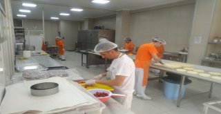 Bayram Öncesi Zabıta Ekipleri Pastaneleri Denetledi