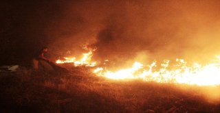 Bodrumda Alevli Gece Mahalle Sakinleri Korku Dolu Anlar Yaşadı