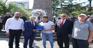 Ahilik Kültürü Haftasında Yılın Ustası, Kalfası Ve Çırağına Ödülleri Verildi