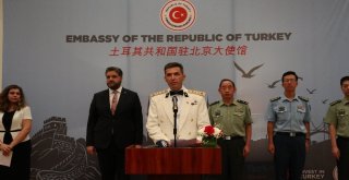 Çinde Zafer Bayramı Coşkusu