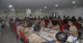 Başkan Vekili Işıktaş, Tayini Çıkan Güvenlik Güçleri Personeli İle Yemekte Buluştu