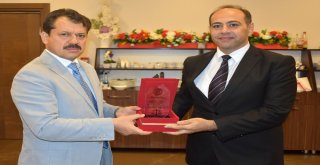 Mağdurların Ve Hükümlülerin Hayatlarını Değiştiren Müdürler Veda Etti