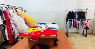 Bu Bayramda İhtiyaç Sahiplerinin Yüzü Dost Eli Giyim Mağazasıyla Gülecek