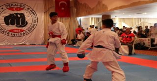 Uluslararası Dekai-Do Karate Turnuvası Denizlide Başladı