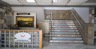 Sağlıkta Önemli Konular Merdivenlere Yazıldı