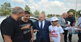 Vali Çakacak, Kırmızı Düdük Uygulamasında