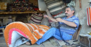 Yok Olmaya Yüz Tutmuş Semercilik Teknolojiye Direniyor