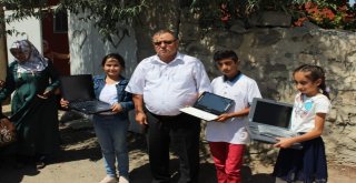 Gümrük Bölge Müdüründen Köy Çocuklarına Laptop Bağışı Kampanyası
