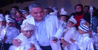 Kuşadasında Toplu Sünnet Şöleni