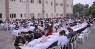 İftar Sırası Atatepe Meslek Lisesinde