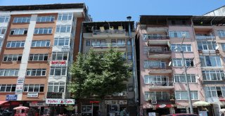 Depremin Merkezinde Onlarca Aile Pisa Kulelerinde Yaşıyor