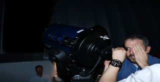 Hataylılar Kanlı Ay Tutulmasını Teleskopla İzledi