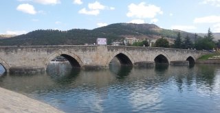 Osmanlı Kayığında Sürpriz Evlilik Teklifi